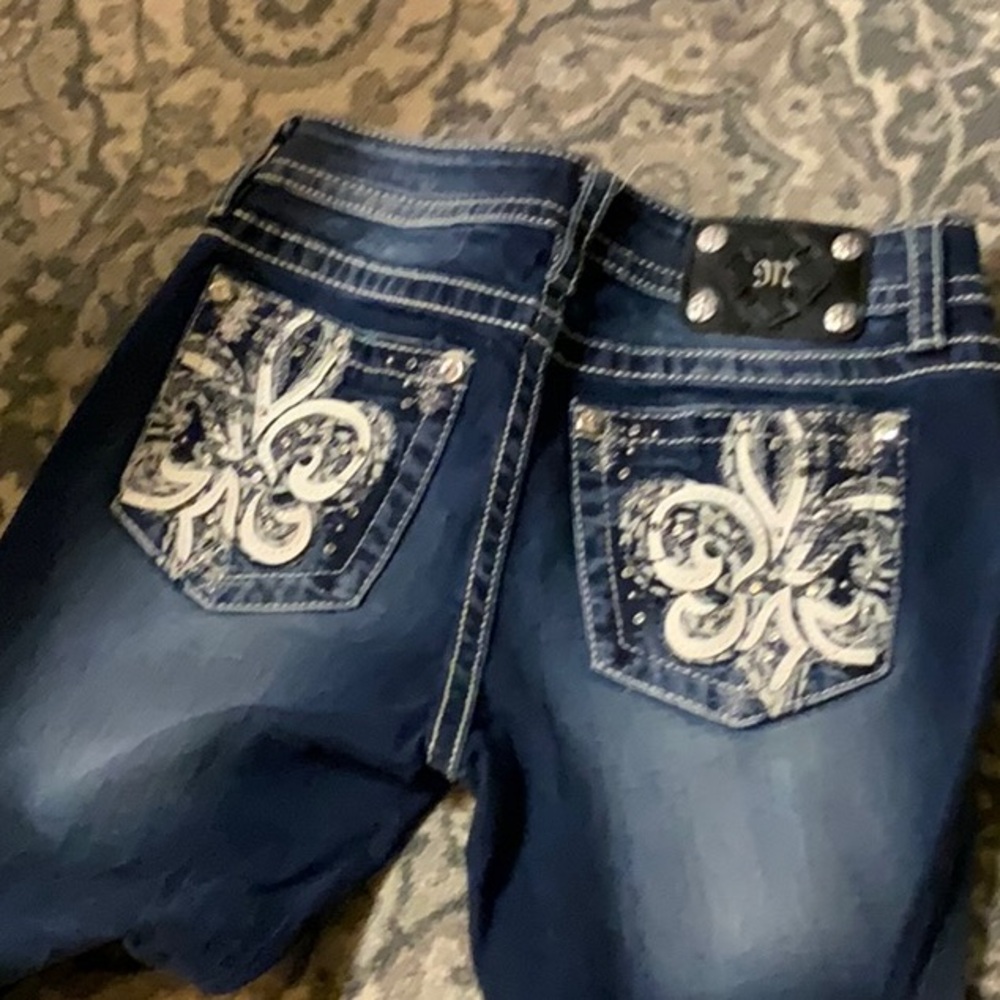 Miss Me size 28 embellished jeans